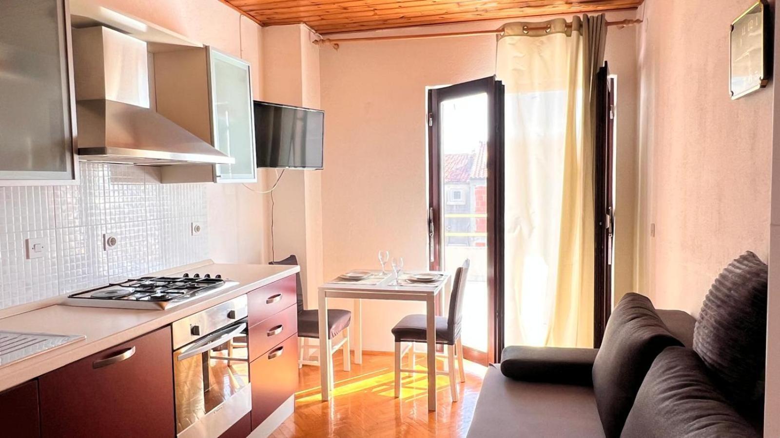 Apartment Kuba Макарська Екстер'єр фото